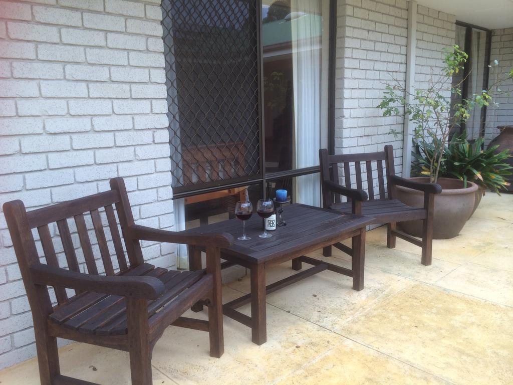 Nivalis Bed And Breakfast Herne Hill Екстериор снимка